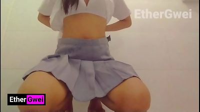 18yo Pinay college girl squirts many times - sarap ng puki