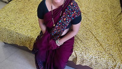 Step aunt was explaine how to fuck-fest with gf she was injoy and blowing pecker in mouth and ashole closeup tearing up in bedroom in clear hindi audio